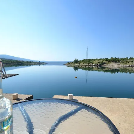 Ana-2 By Interhome オブロヴァツ