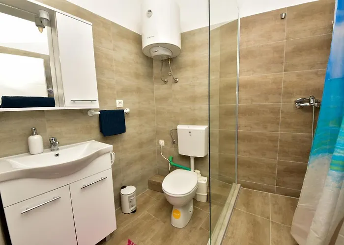 Ana-2 By Interhome Obrovac